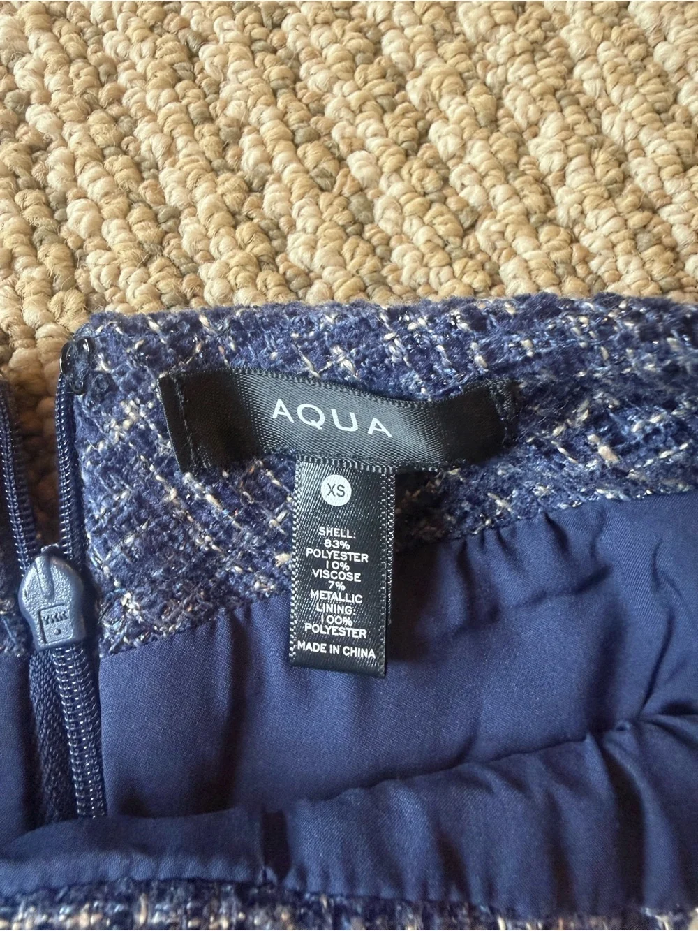 Aqua Navy Tweed skort with Gold Buttons XS. - Picture 7 of 7